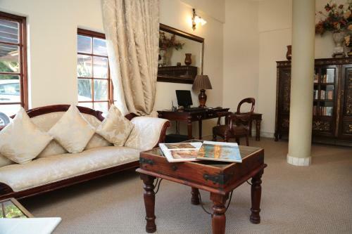 Misty Waves Boutique Hotel