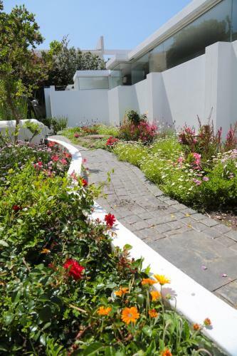 Misty Waves Boutique Hotel