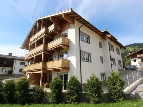 Holiday Home Residenz Edelalm Appartement 4