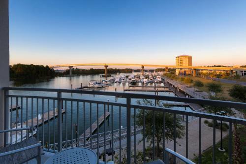 Hotel Springhill Suites Orange Beach At The Wharf