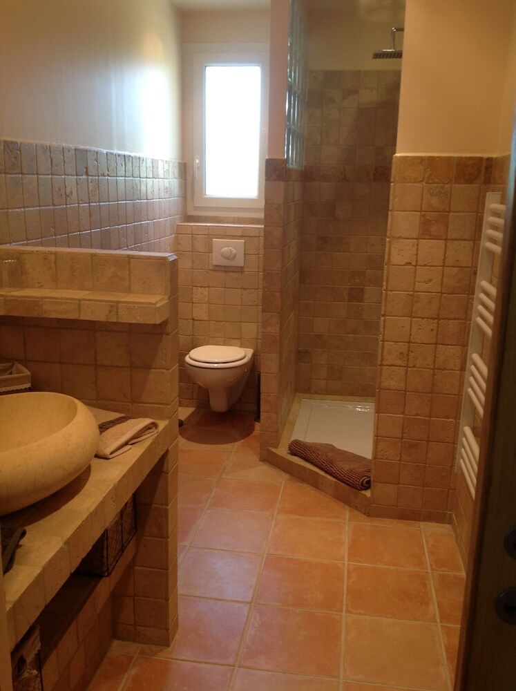 Hostal Le Patio Fleuri