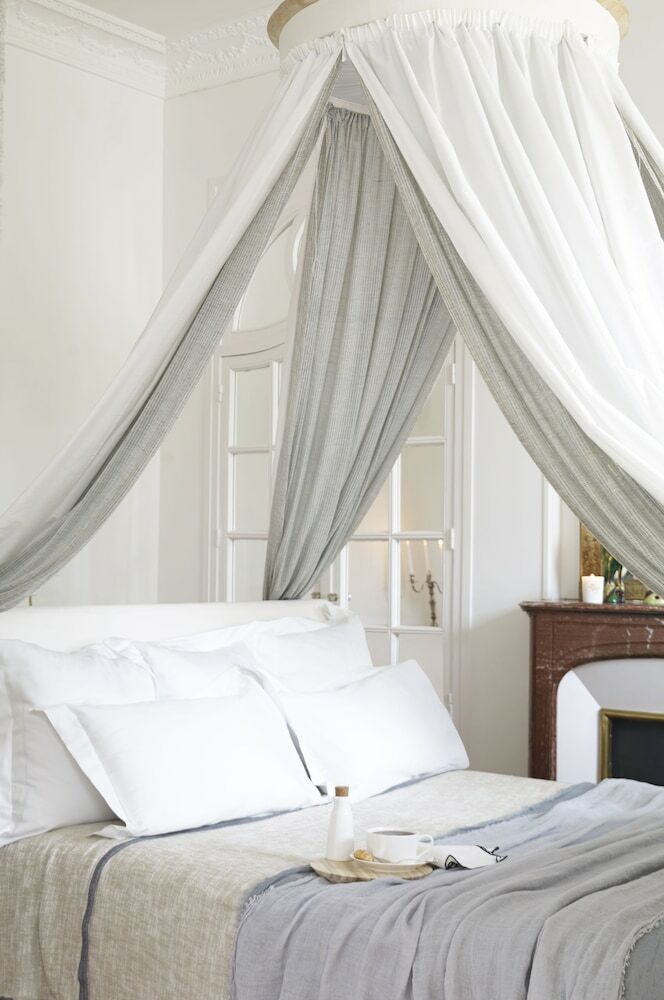 Hostal La Course