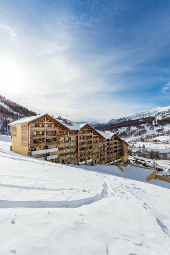 Aparthotel Les Cimes Du Val D'allos
