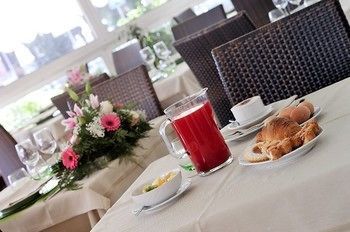 Hotel Marinella