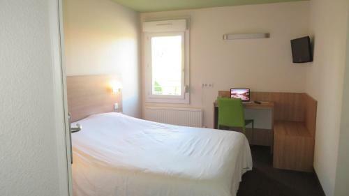 Best Hotel Rouen Est / Val De Reuil