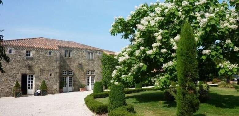 Bed & Breakfast Logis De La Robliniere