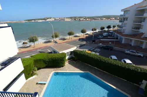 Apartamentos Passeig Del Mar