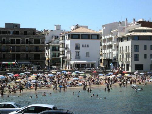 Apartamentos Passeig Del Mar