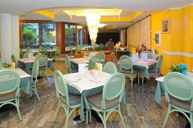 Hotel Alexander