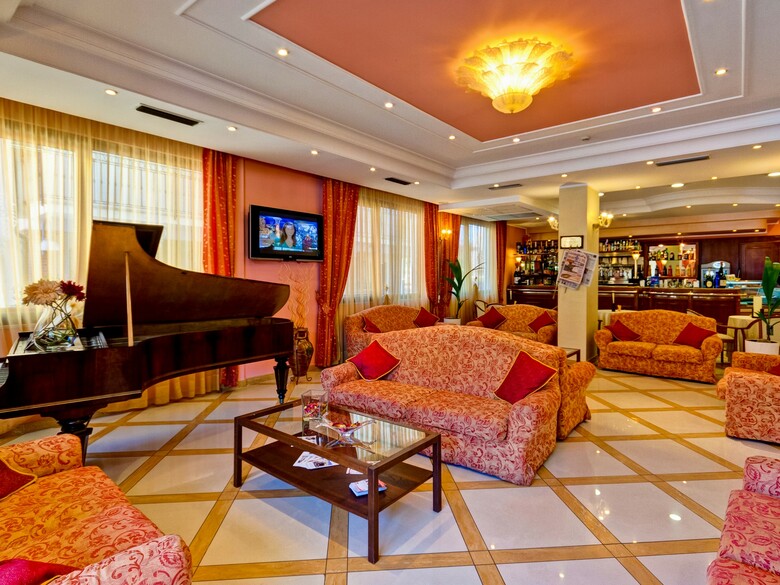 Best Western Hotel La Perla