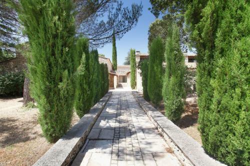 Aparthotel La Bastide Des Ch�nes
