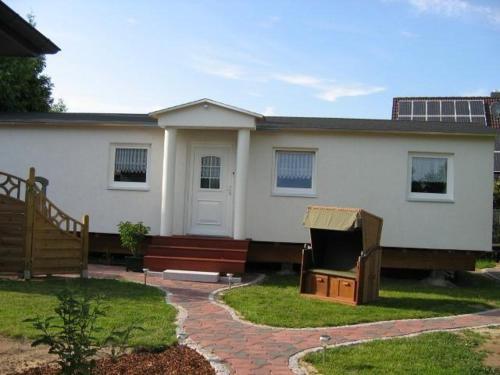 Haus-kugelbake-in-cuxhaven-an-der-nordsee