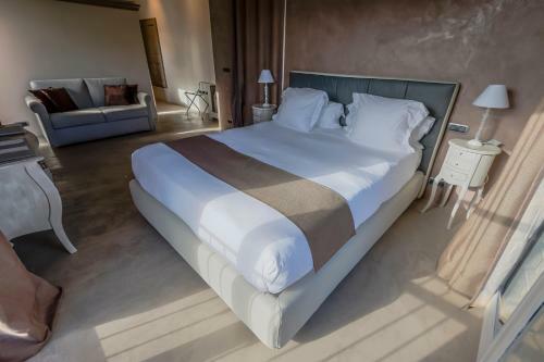 Hotel La Bastide Du Clos Des Roses - Chc