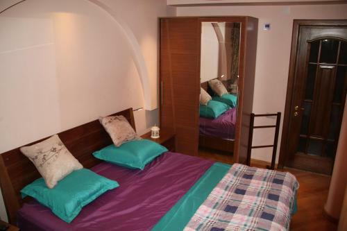 Hostal Luxury Guest House In Batumi