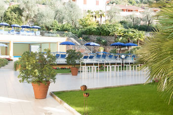 Hotel Drago