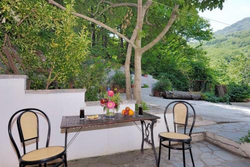 Hostal Guesthouse Papachristou