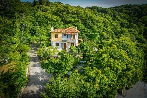 Hostal Guesthouse Papachristou