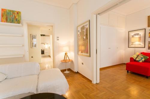 Two-bedroom Apartment Kolonaki