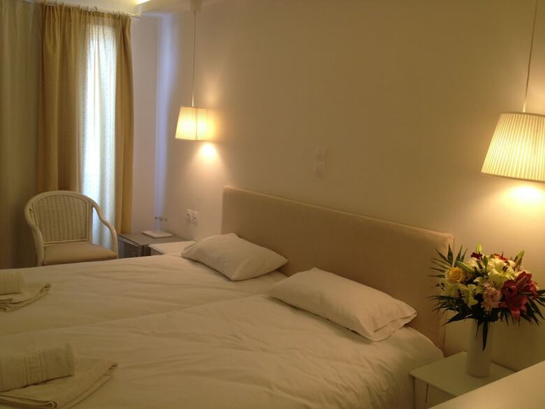Filoxenia Beach Hotel