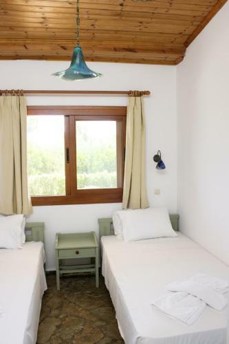 Androulakis Apartments