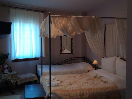 Hostal Guesthouse Kalosorisma