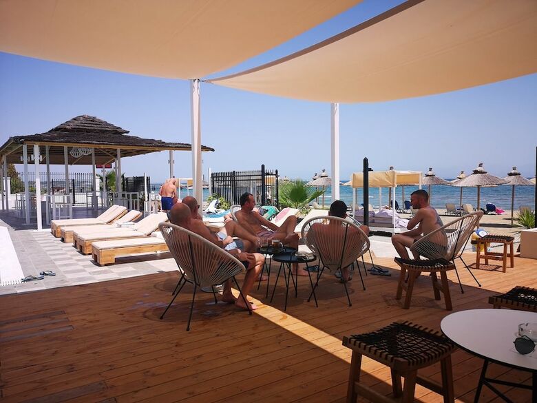 Ammos Apartments