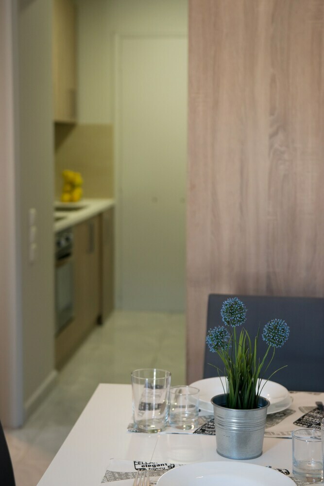 Regalo Apartments