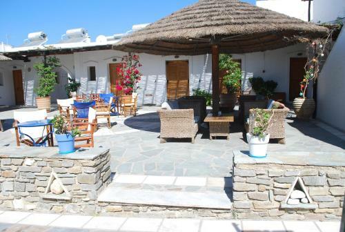 Aparthotel Siroco's Rooms And Studios