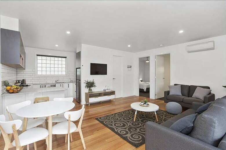 Coastal Vibe Apartments