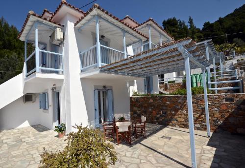 Milia Apartments