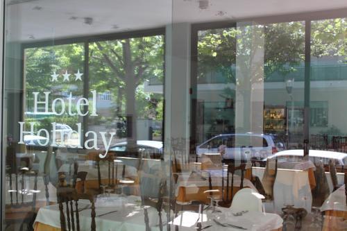 Hotel Holiday
