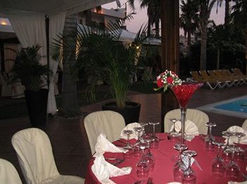 Redebora Hotel
