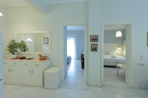 Kefalas Apartments