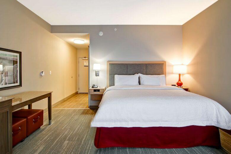 Hotel Hampton Inn & Suites By Hilton Grande Prairie