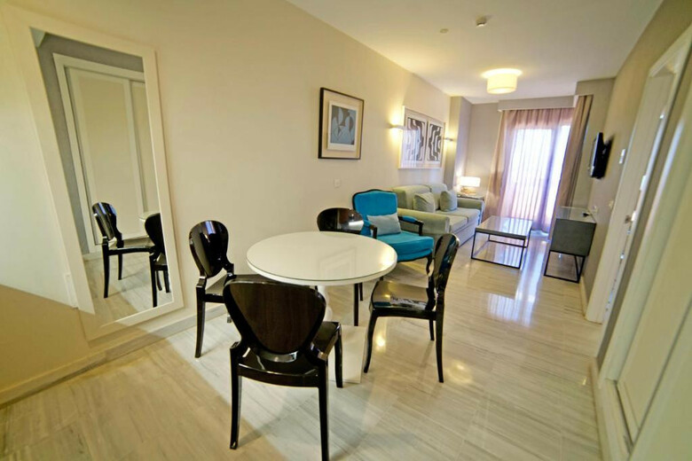 Casama�a Apartments