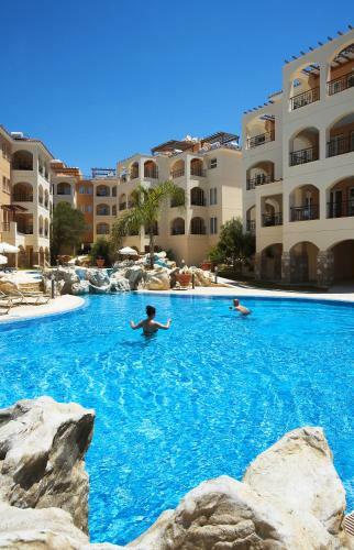 Apartamento Adamou Gardens