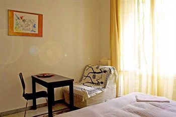 Bed & Breakfast Galilei Guest House