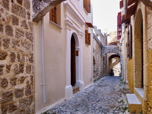 Helios Garden Boutique Apartments
