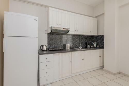 Effie's Apartments