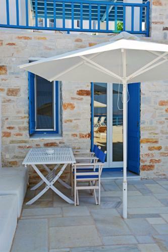 White Blue Houses & Apartments Paros