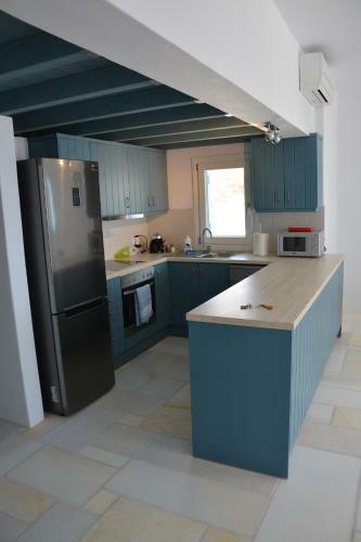 White Blue Houses & Apartments Paros