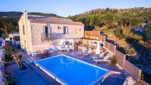 Villa Aria