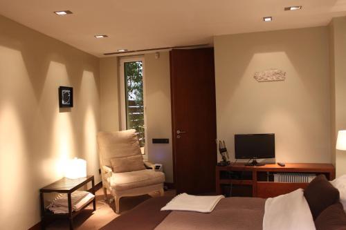 Elegant Apartment In Athens