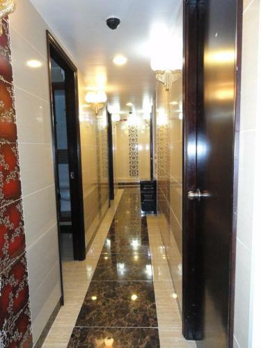 Hostal Paris Guest House (d2, 10/f)