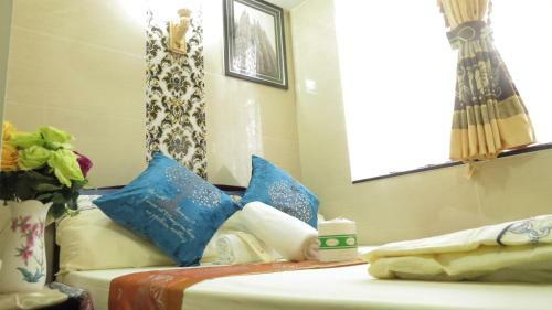 Hostal Paris Guest House (d2, 10/f)