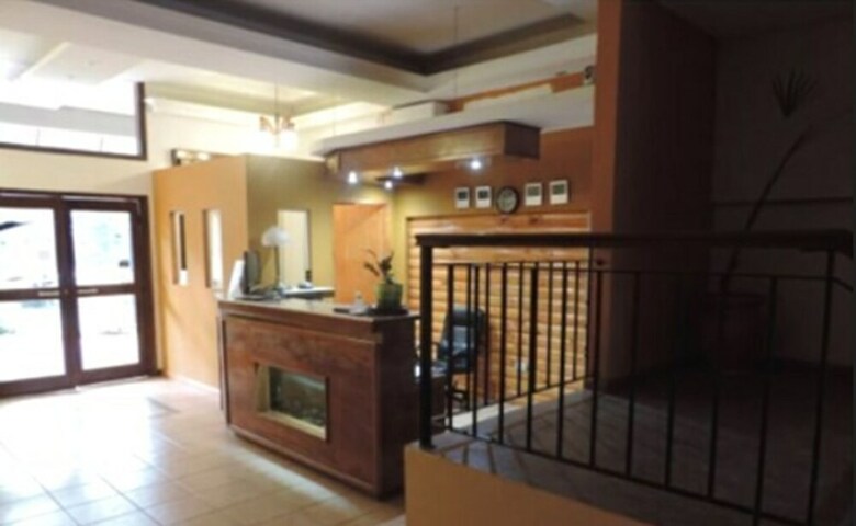 Hotel El Le�ador