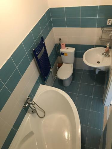 Corner Apartman 1