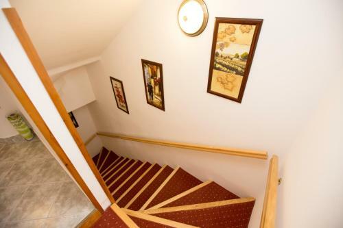 Hostal H�v�z Villa Familia