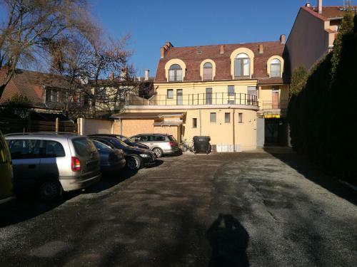 Hostal M�ty�s Sz�ll�s
