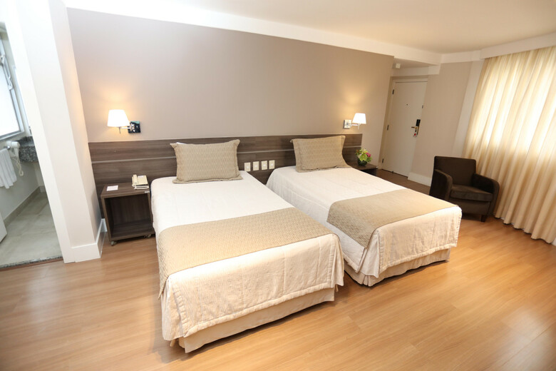 Hotel Four Plus Trianon Paulista